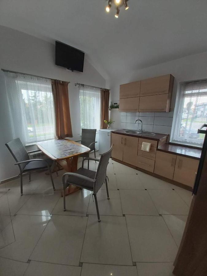 Bako_2 Wola Filipowska Motel Kültér fotó